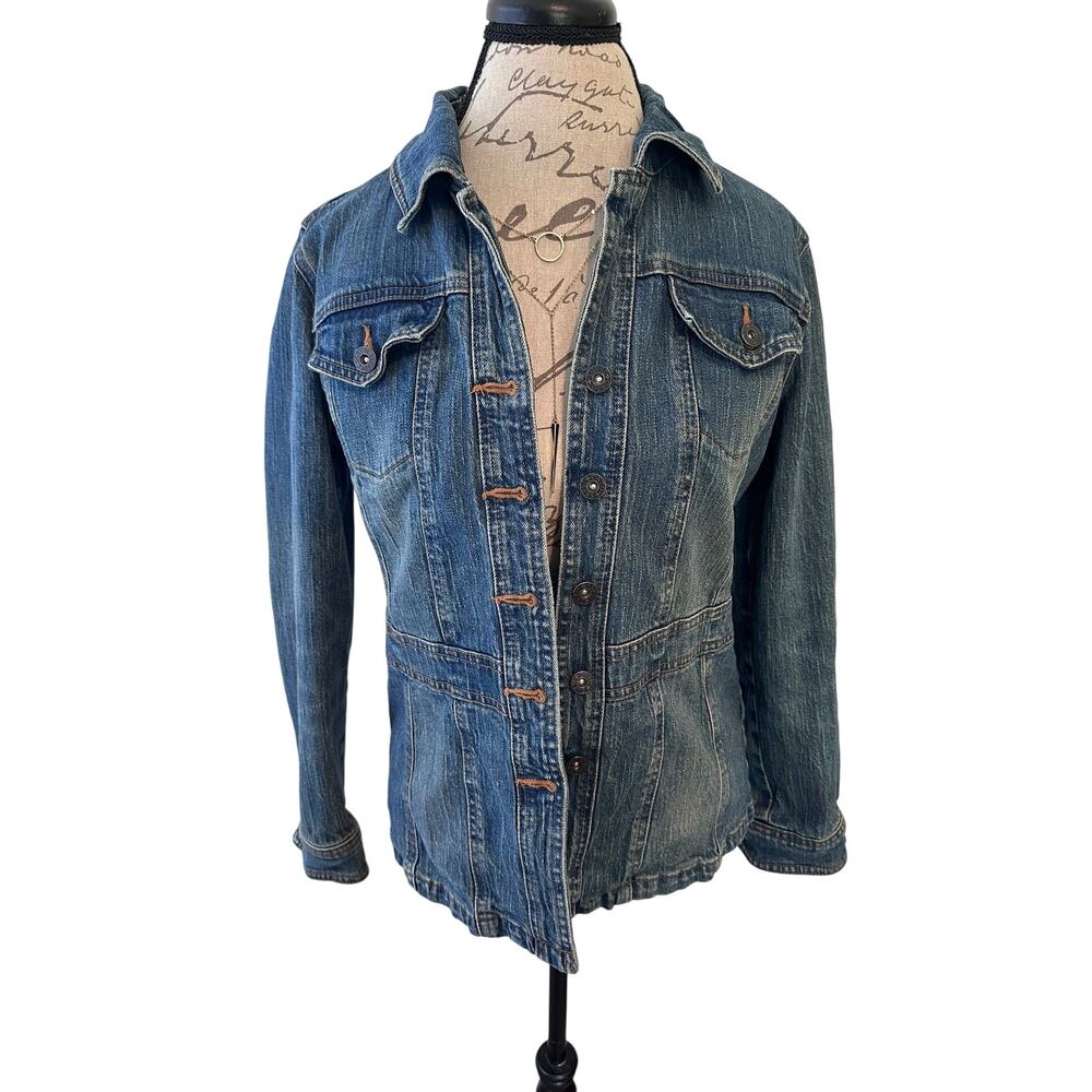 Cato Women's sz M Jean Denim Jacket Button Down Western Rodeo Classic